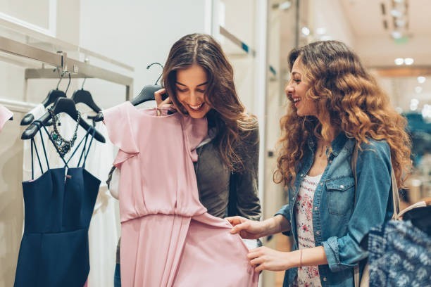 https://www.quillcraze.com/italian-clothes-for-women/