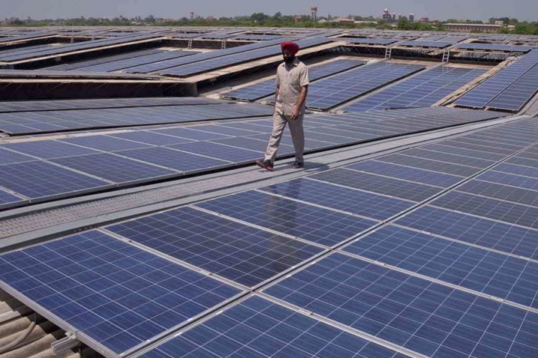 1.5 MWp rooftop solar installation at Dalpur, Gujarat