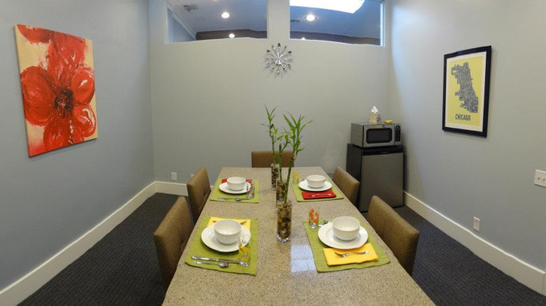 healthier-tomorrows-dining-room