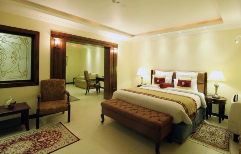 Faletti’s Hotel