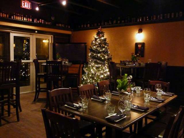 Bar calgary | Patio calgary | Beer Calgary | Bottlescrew Bill’s Pub