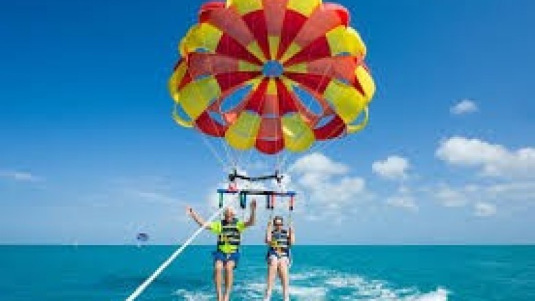 Parasailing in Andaman