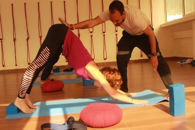yoga teacher training in India | yoga teacher training in Rishikesh