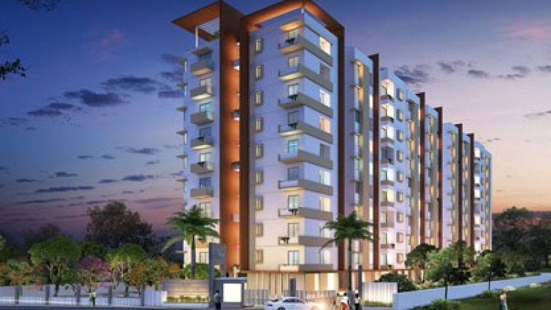 What are the advantages of buying a 2 BHK apartment in Chandapura?