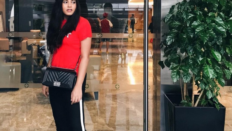 Singapore Females At Their Finest