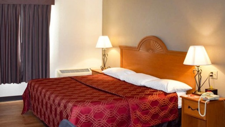 Avail Exclusive Hotel in Bordentown NJ with Luxurious Amenities for a Hassle-Free Stay