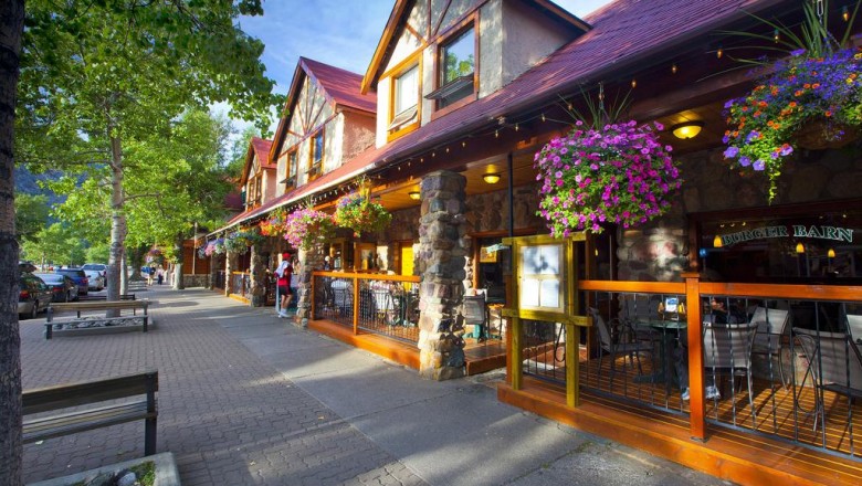 Waterton Suites