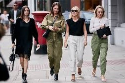 How wearing the right colours can make you look younger