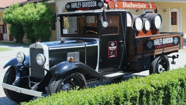 What You Need to Know about a Truck Driving School in Stockton