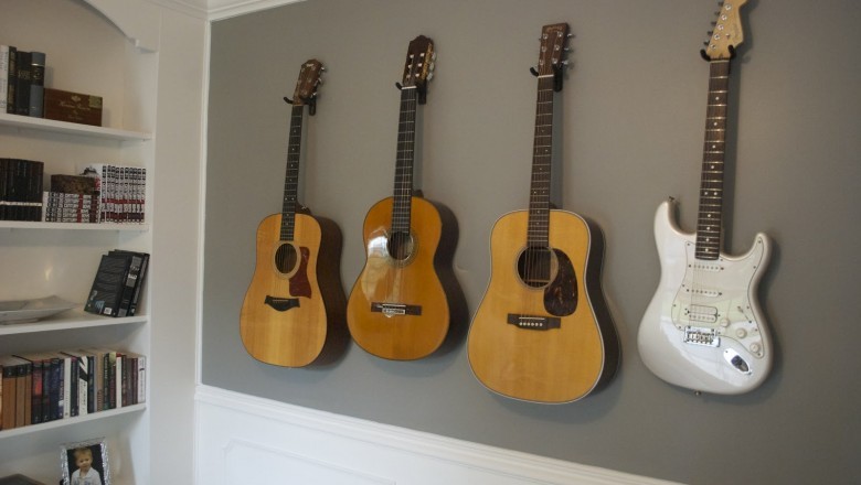 5 Best Guitar Wall Hanger