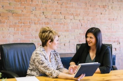 What Are the Advantages of Using IT Project Manager Recruitment Agencies?