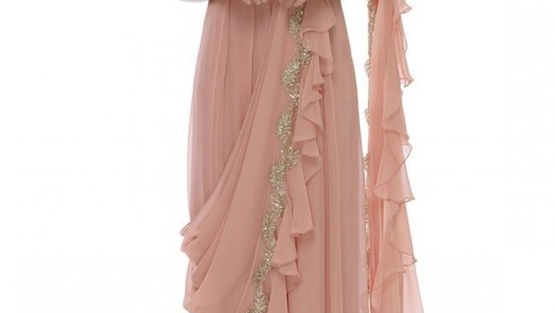 Pre stitched saree is a cocktail style of saree and best look for Bestie Wedding