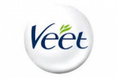 Facial hair removal with veet