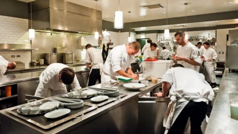 Online ordering systems for restaurants