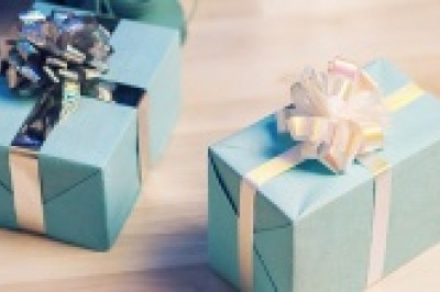 Top 7 Trends To Send Gifts To Delhi Online