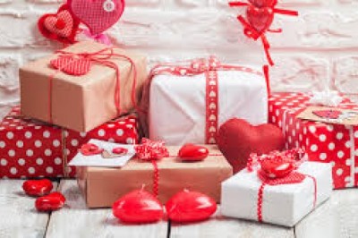 HOW TO MAKE ONLINE GIFT DELIVERY IN DELHI CONVENIENT?