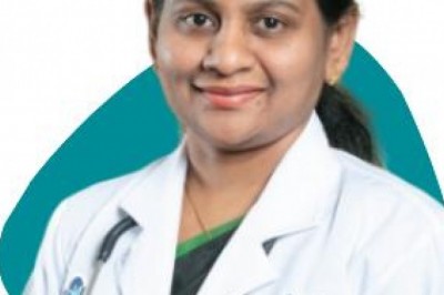 Dr. Safeena Anas Best Gynecologist in Dubai | Specialist Obstetrician in Aster