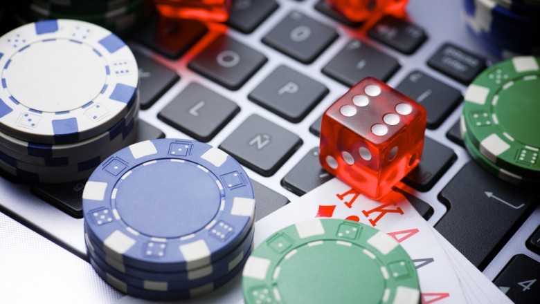 STRATEGI BAGI PEMULA UNTUK MENANG DALAM PERMAINAN JUDI POKER SITUS BANDARQ
