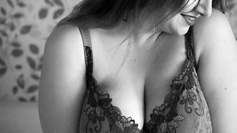 How to find a hot aunty or girl for a date in Kolkata