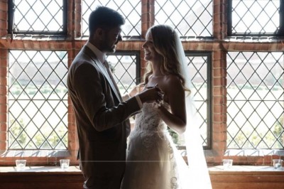 Engage a Top Wedding Photographer for Quality Event/Ceremony Coverage