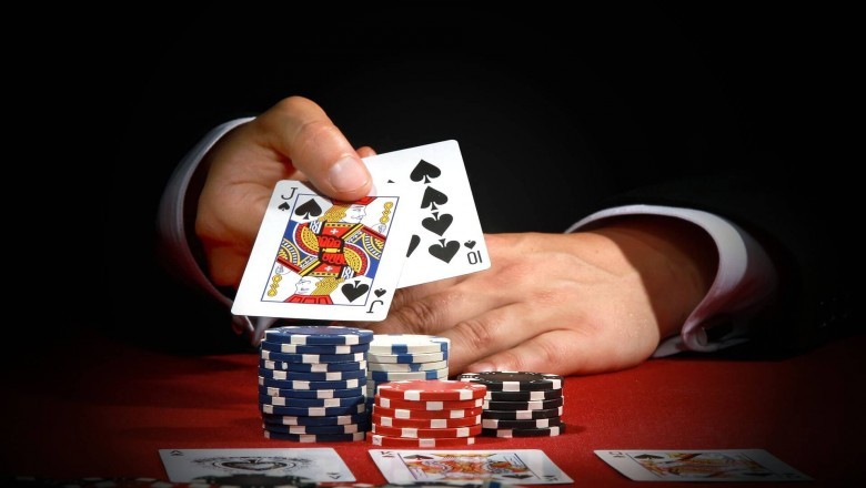 Online Poker - The Number 1 Secret To Winning