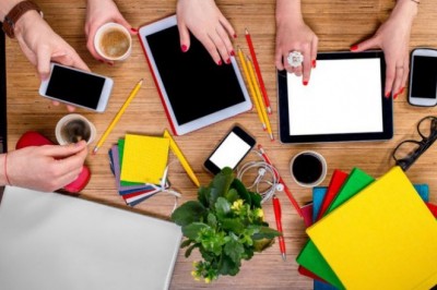 Which institute is the best for learning short-term training programs in Ahmedabad?