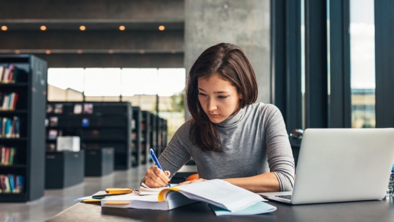Class 11 Commerce Online Preparation - Live Classes