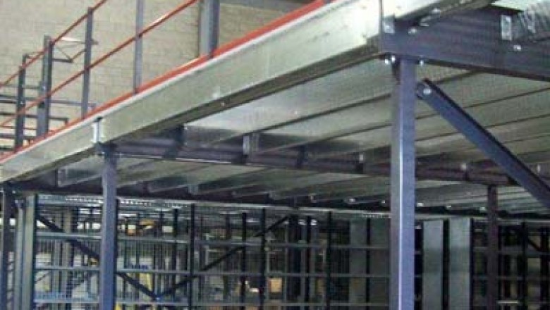 Everything You Need to Know About Handrail in UAE