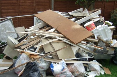 Garden Clearance Kingston Upon Thames from £60 | Garden Rubbish Removal Kingston
