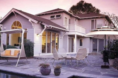 Outdoor Poolside Loungers