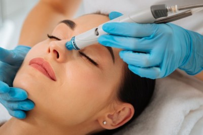 Best treatments to get rid of sweaty hands in beverly hills