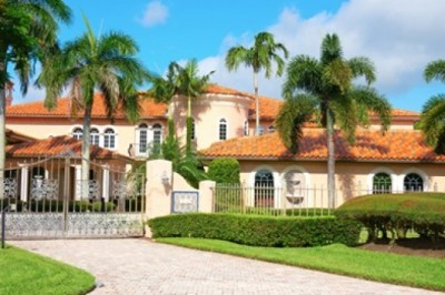 A Bamboo Privacy Fence - Create a Rustic Atmosphere