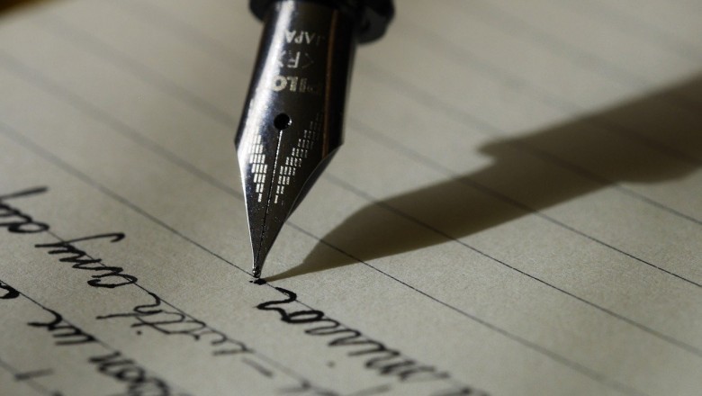 Cheap Custom Essay Writing Service by Custom Writing Bee