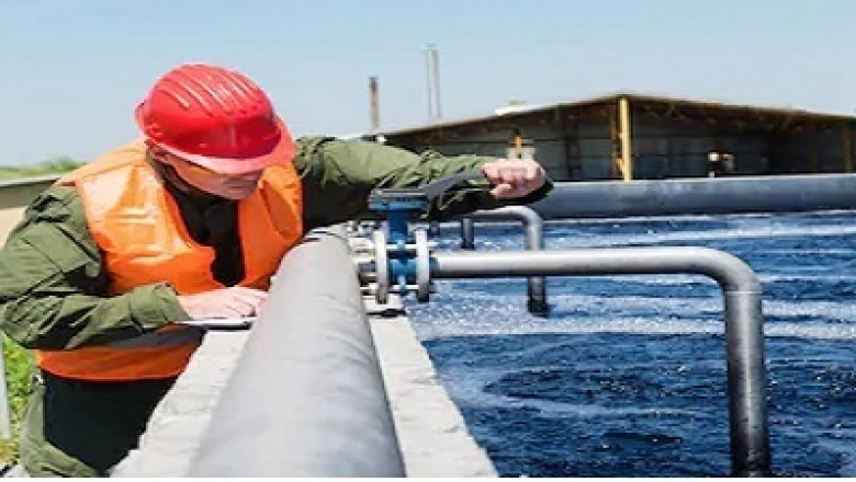 Water tank cleaning services