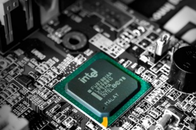 How Do Servers Work? And what are the components of Server?