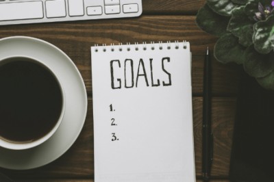 3 Goal Setting Theories to Stick Your New Year's Resolutions