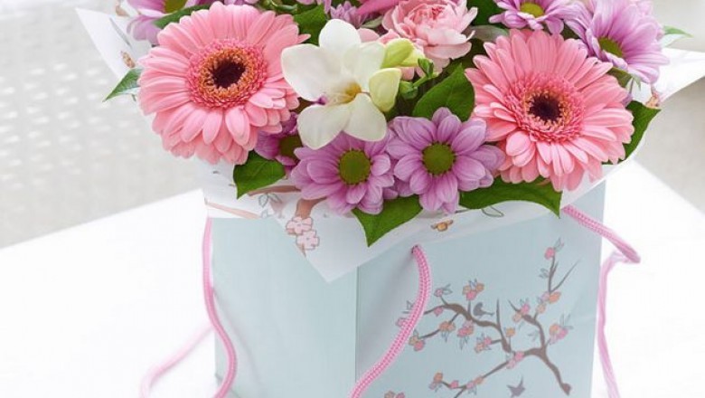Custom Flower Packaging Boxes Wholesale