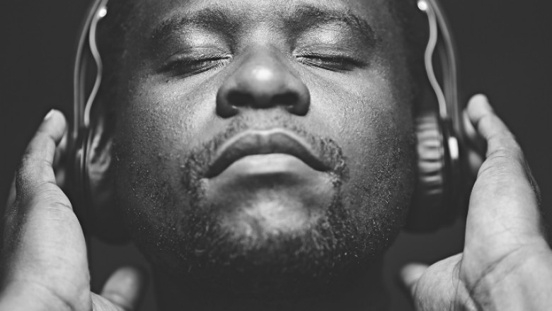 Listen up! How Relaxation Music Therapy can Relieve Stress
