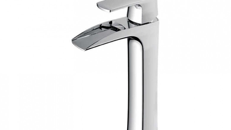 Waterfall bathroom faucet