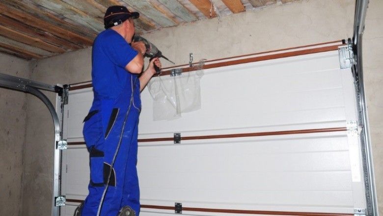 Ouvre-portes à chaîne