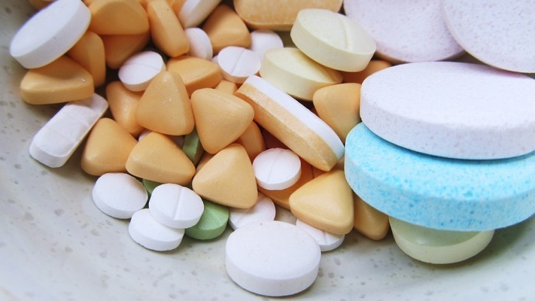 Ranitidine are antacids and dissociatives that effectively reduce the level of acid in the stomach