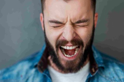 Managing Emotions at Work: Emotional Intelligence and Productivity