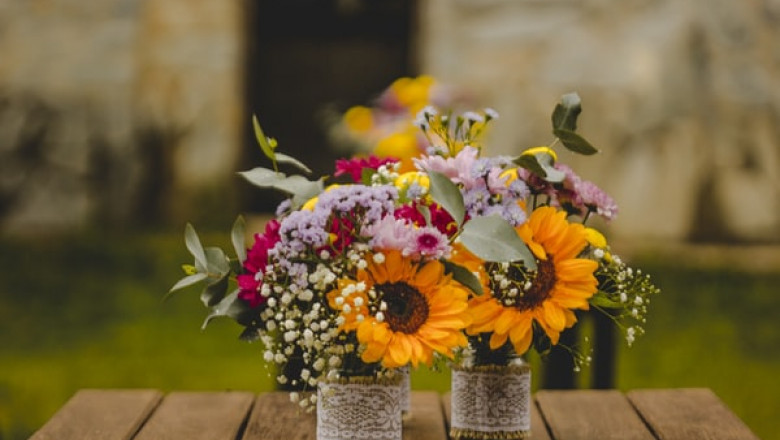 Why Are Sola Flowers the Best Alternatives for Wooden Decorations?