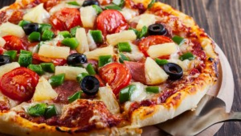 Want to order tasty pizzas from the best restaurants in Bridgeport online?
