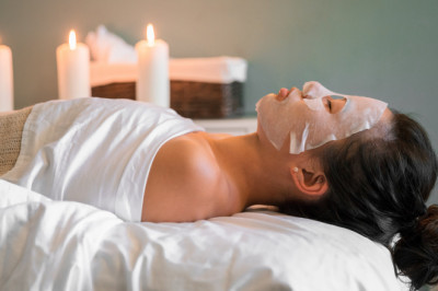 Best facial for skin whitening in parlour