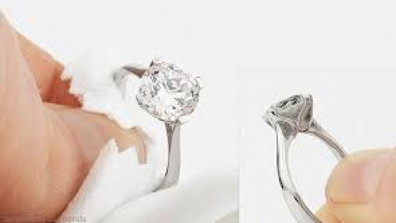 how to clean diamond ring