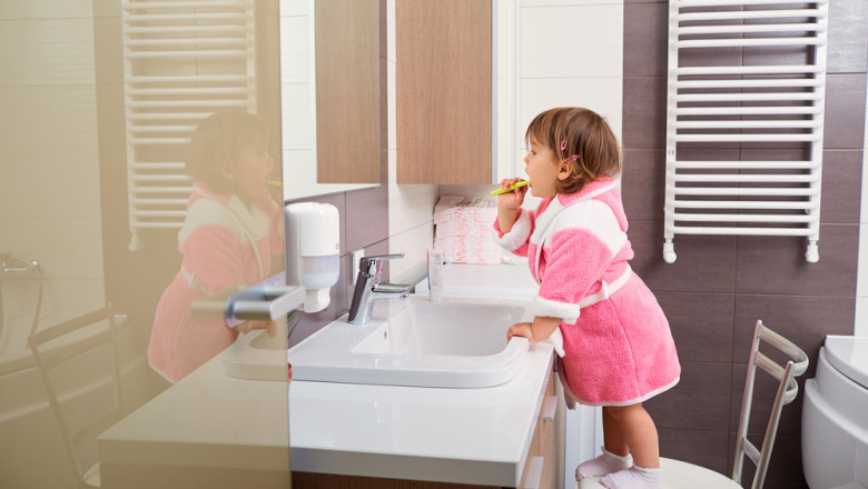 Your child doesn’t let you brush his teeth!