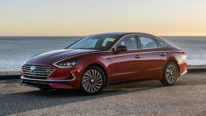Bewertung von Hyundai Sonata Hybrid für 2021