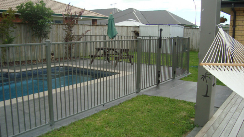Pool Fencing in Hamilton