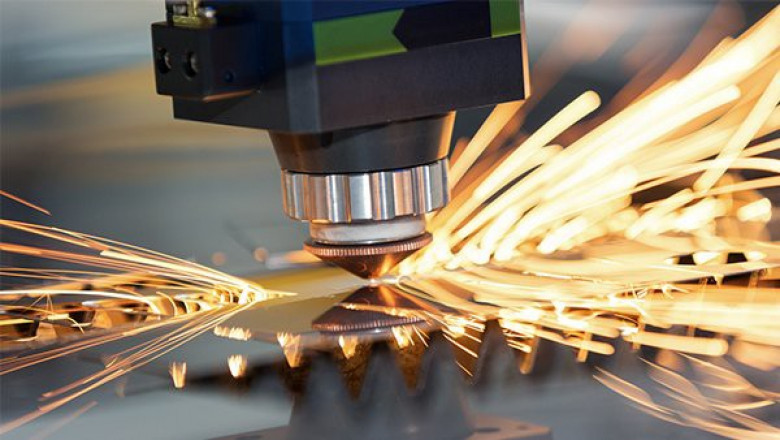 How does Laser Cutting Machine work step by step